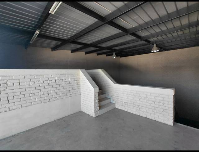 134M² WAREHOUSE TO LET IN POMONA